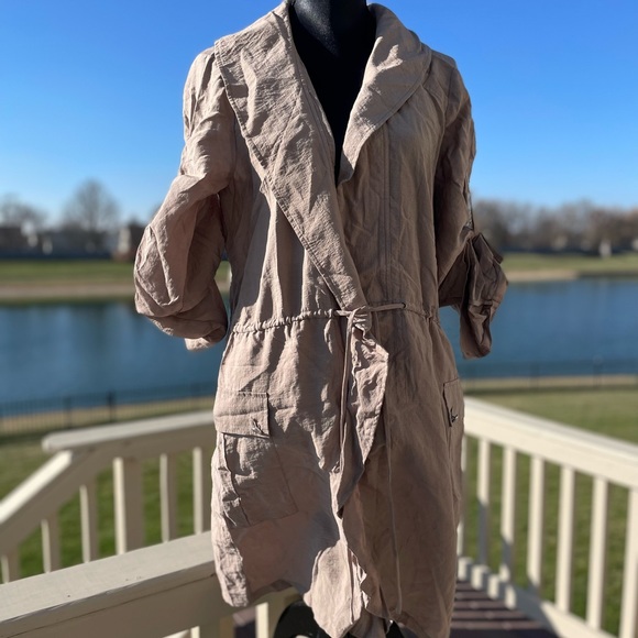 BCBG safari dress - Picture 1 of 8